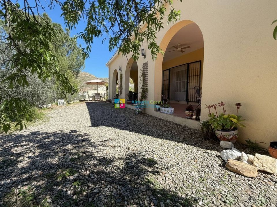 Villa en Albanchez, Almeria - foto 3