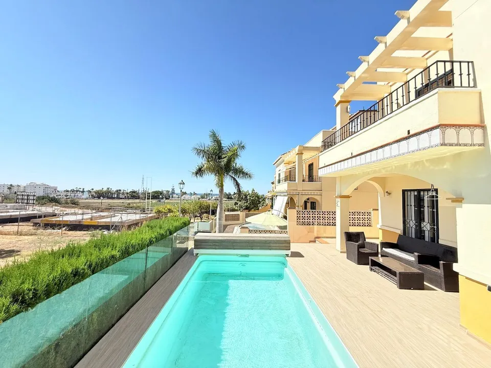 Villa i Caleta De Velez, Malaga - foto 1