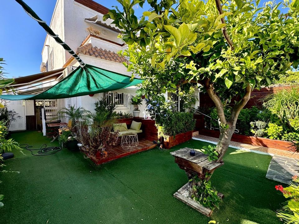 Villa a Torrevieja, Alicante - foto 1
