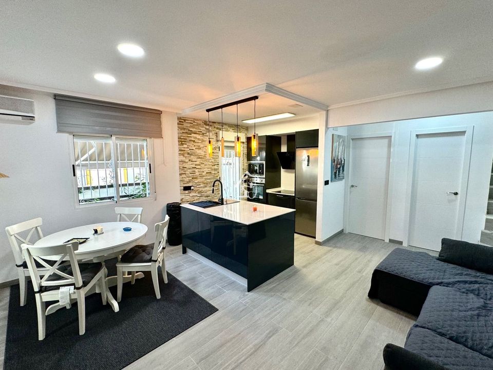 Villa a Torrevieja, Alicante - foto 3