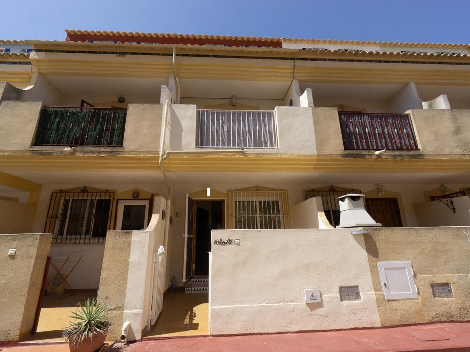 Byhus i Playa Flamenca, Alicante - foto 2