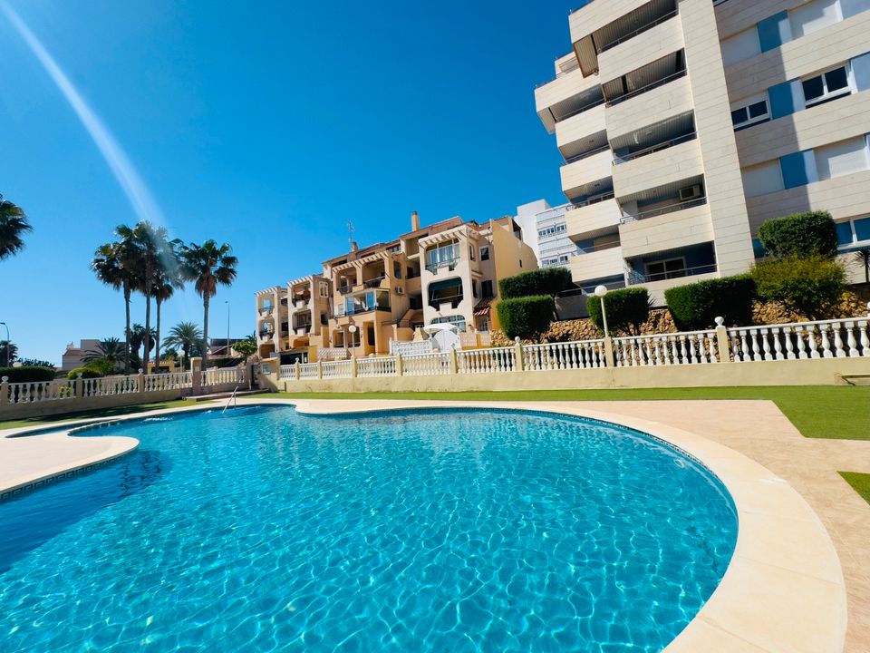 Lejlighed i Torrevieja, Alicante - foto 2