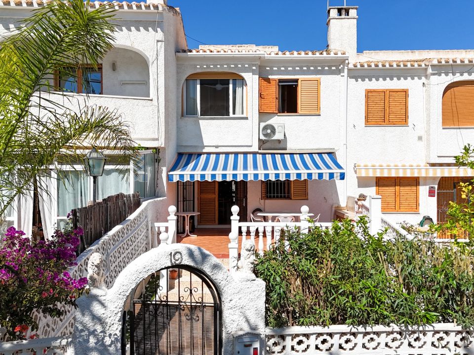 Villa i Orihuela Costa, Alicante - foto 1