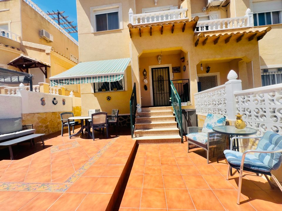 Villa i Orihuela Costa, Alicante - foto 1