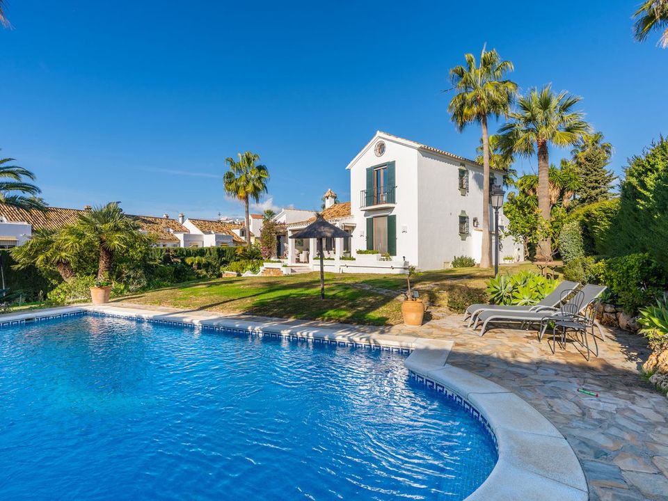Villa i La Atalaya, Malaga - foto 1
