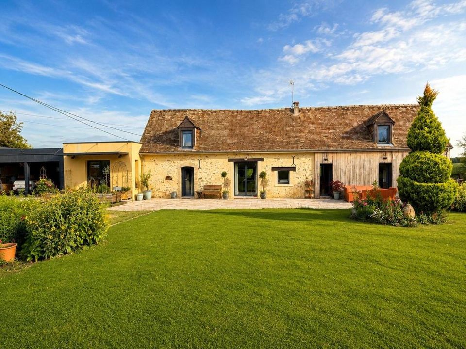 Villa en Ballon-Saint Mars, Sarthe - foto 1
