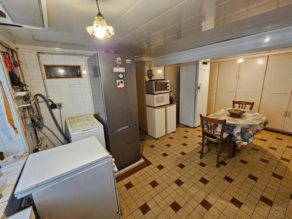Villa en Saintes, Charente-Maritime - foto 4