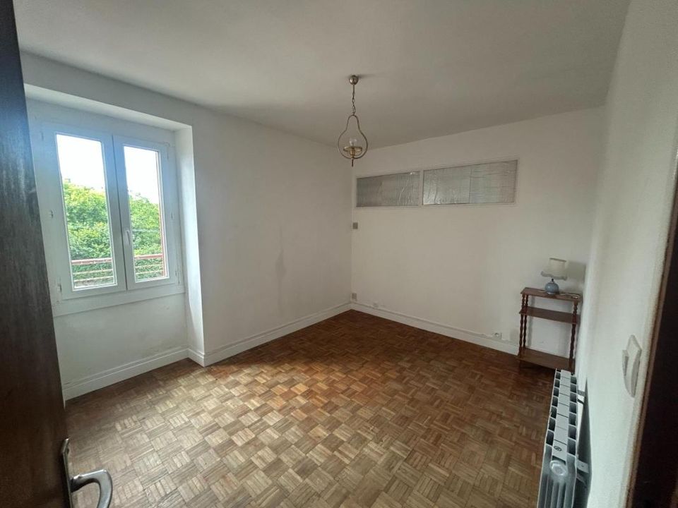 Villa i Saint-Marcel, Indre - bilde 1