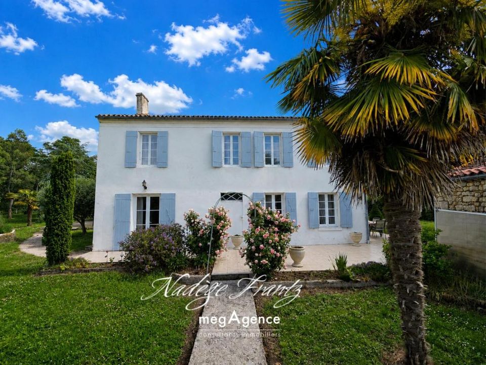 Villa i Bords, Charente-Maritime - foto 1