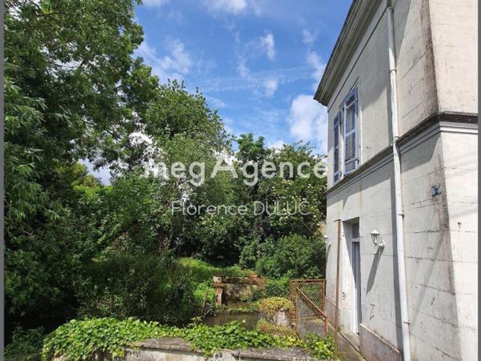 Villa en Saint-Jean-d'Angely, Charente-Maritime - foto 4