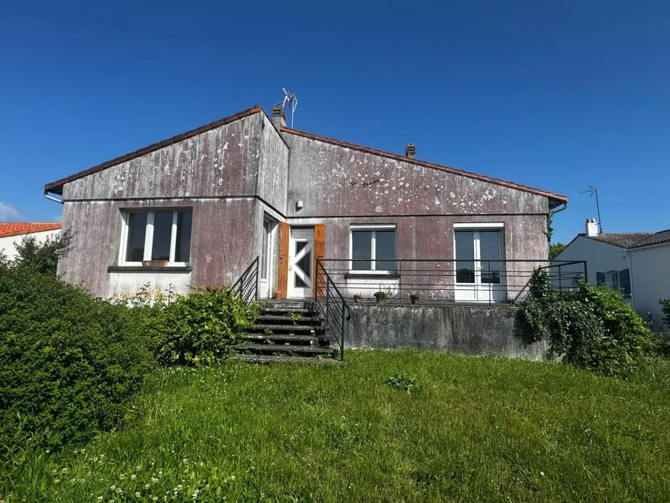 Landejendom i Marennes-Hiers-Brouage, Charente-Maritime - foto 1