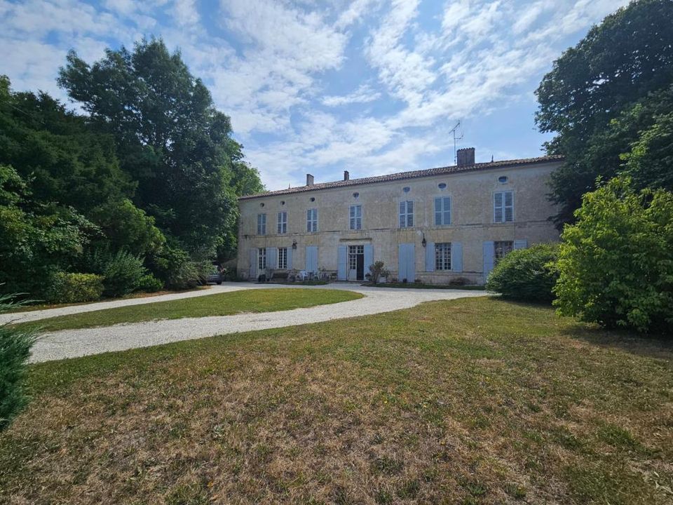 Villa i Surgeres, Charente-Maritime - foto 1