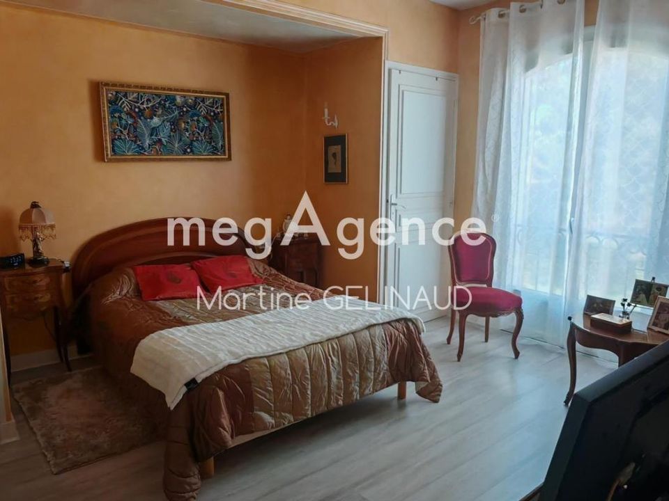 Villa in Saintes, Charente-Maritime - foto 4
