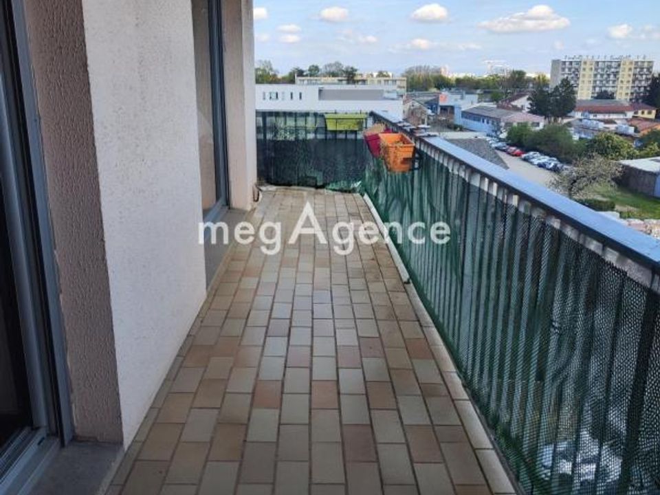 Lejlighed i Villeurbanne, Rhone - foto 1