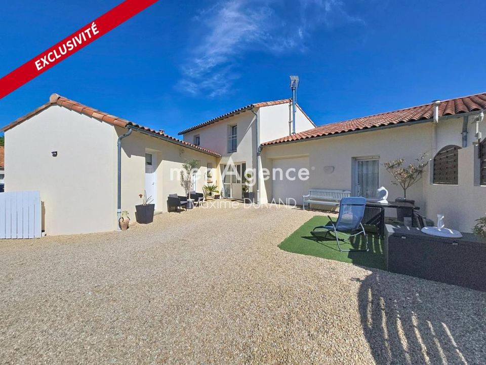 Villa i Treize-Septiers, Vendee - foto 1