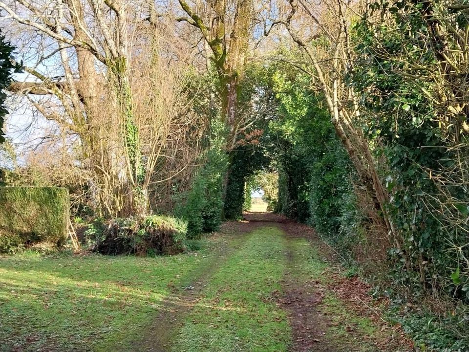 Landejendom i Saint-Germain-de-Lusignan, Charente-Maritime - foto 2