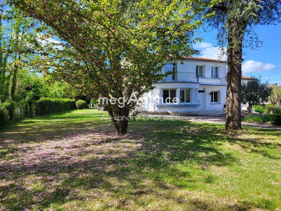 Villa in Le Douhet, Charente-Maritime - foto 1