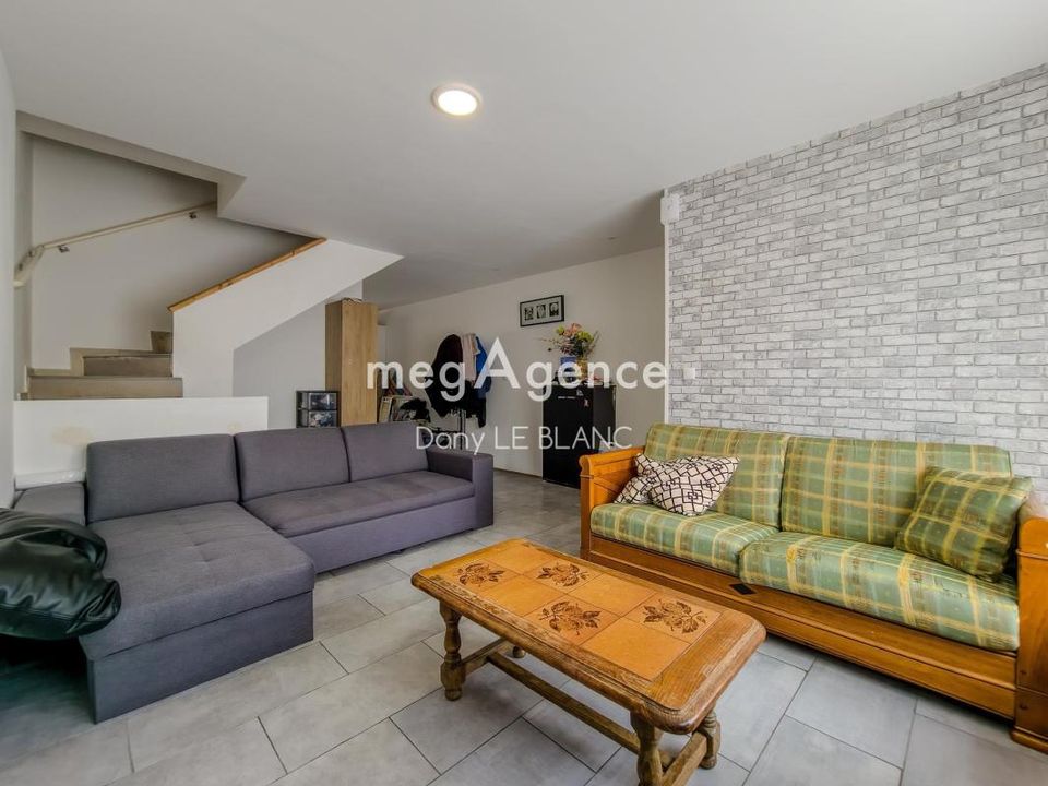 Villa in Chartres, Eure-et-Loir - foto 1