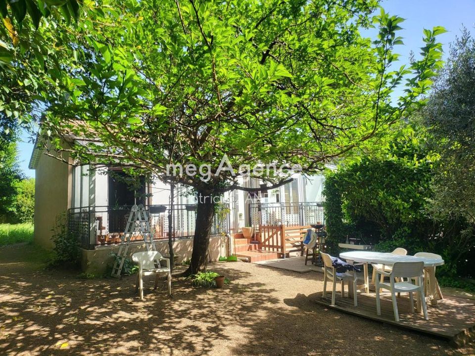 Villa a Saint-Bres, Gard - foto 1