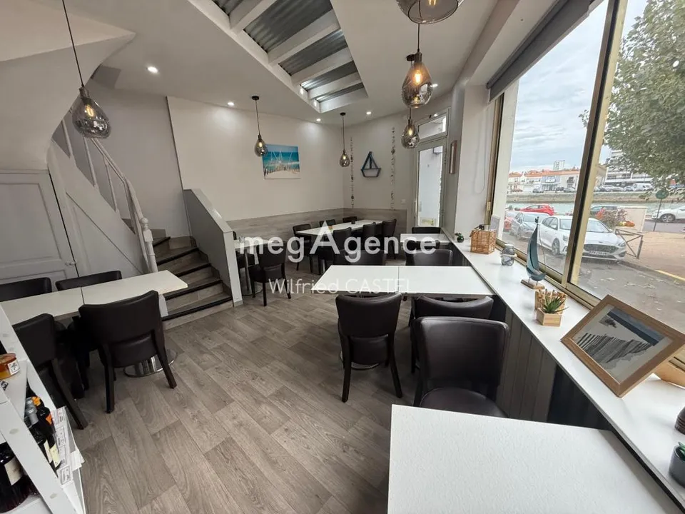 Propriedade comercial em Les Sables-d'Olonne, Vendee - foto 2