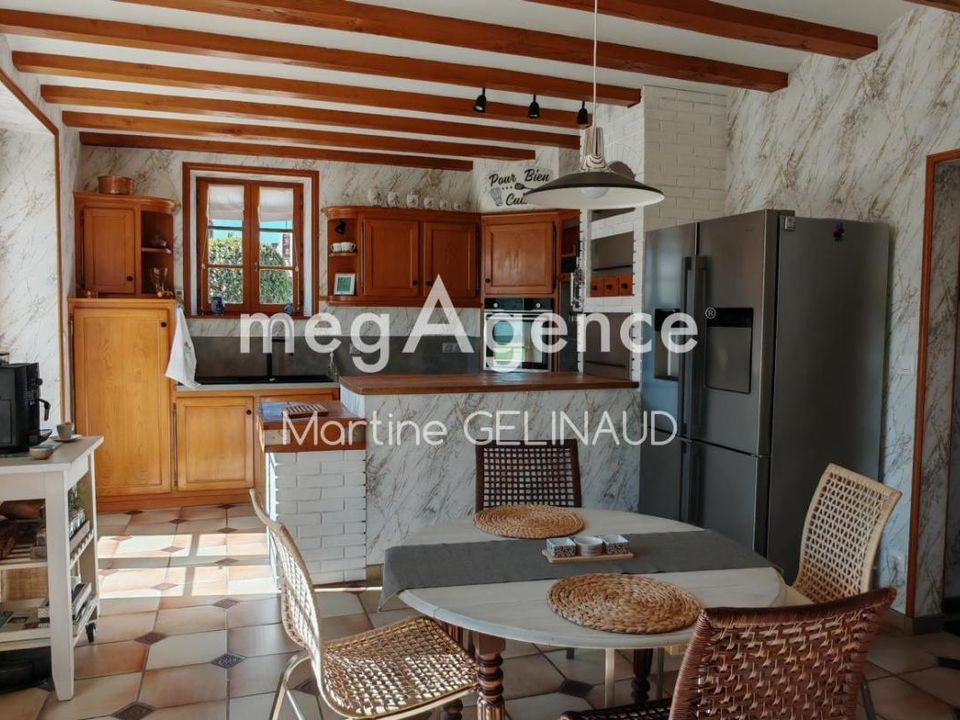 Villa i Saintes, Charente-Maritime - foto 2