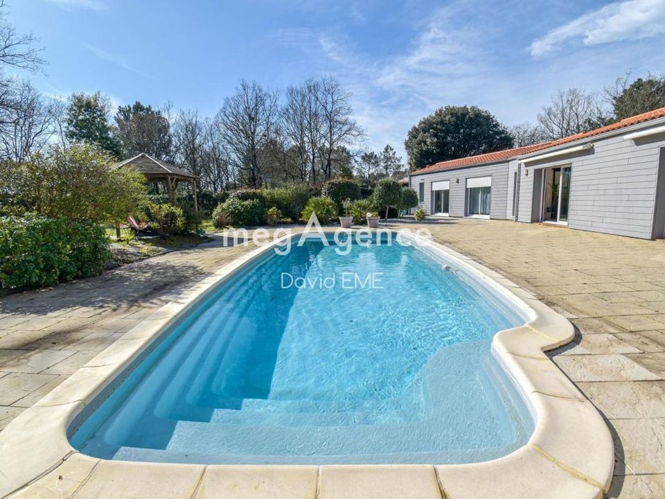 Villa i Notre-Dame-de-Riez, Vendee - foto 1