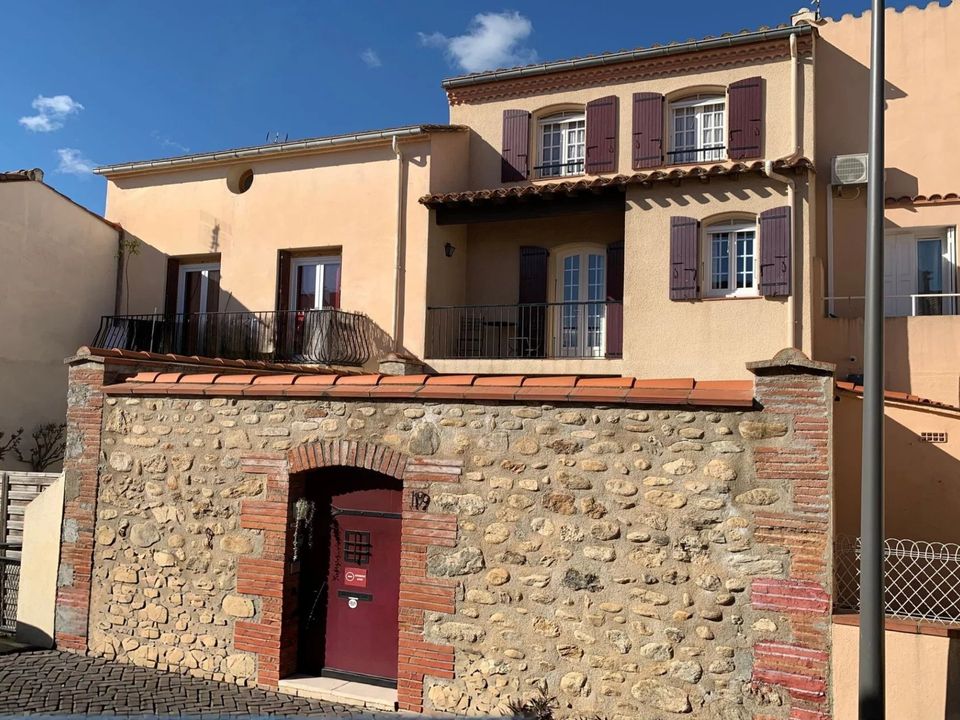 Villa em Argeles-sur-Mer, Pyrenees-Orientales - foto 1