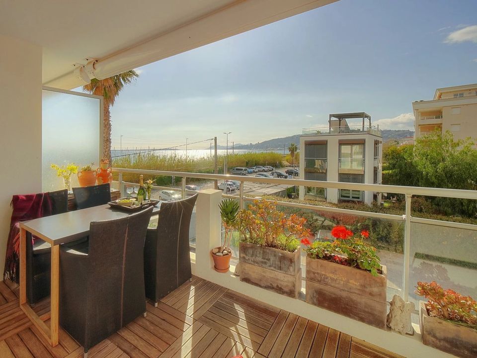 Lejlighed i Juan-les-Pins, Alpes-Maritimes - foto 2