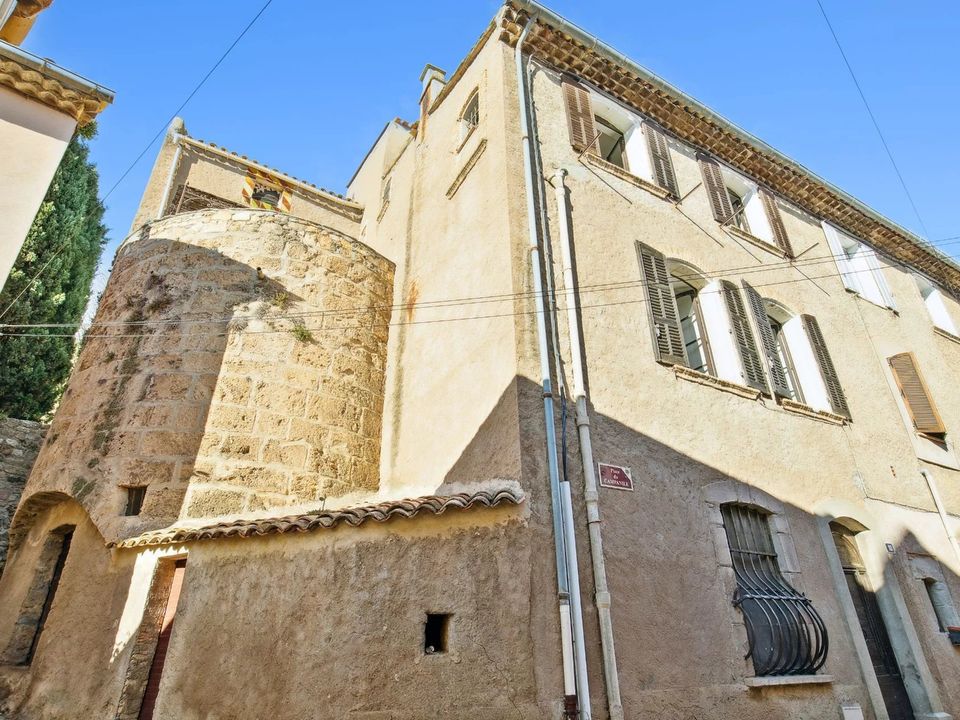 Masia a Les Arcs, Var - foto 1