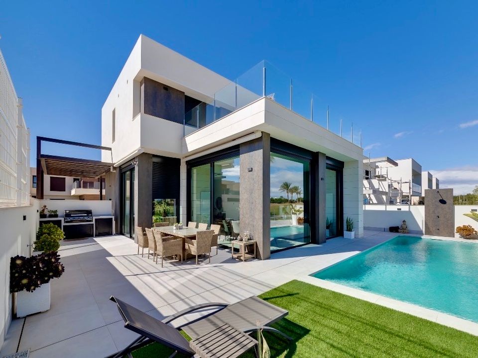 Villa i Pilar de la Horadada, Alicante - bilde 1