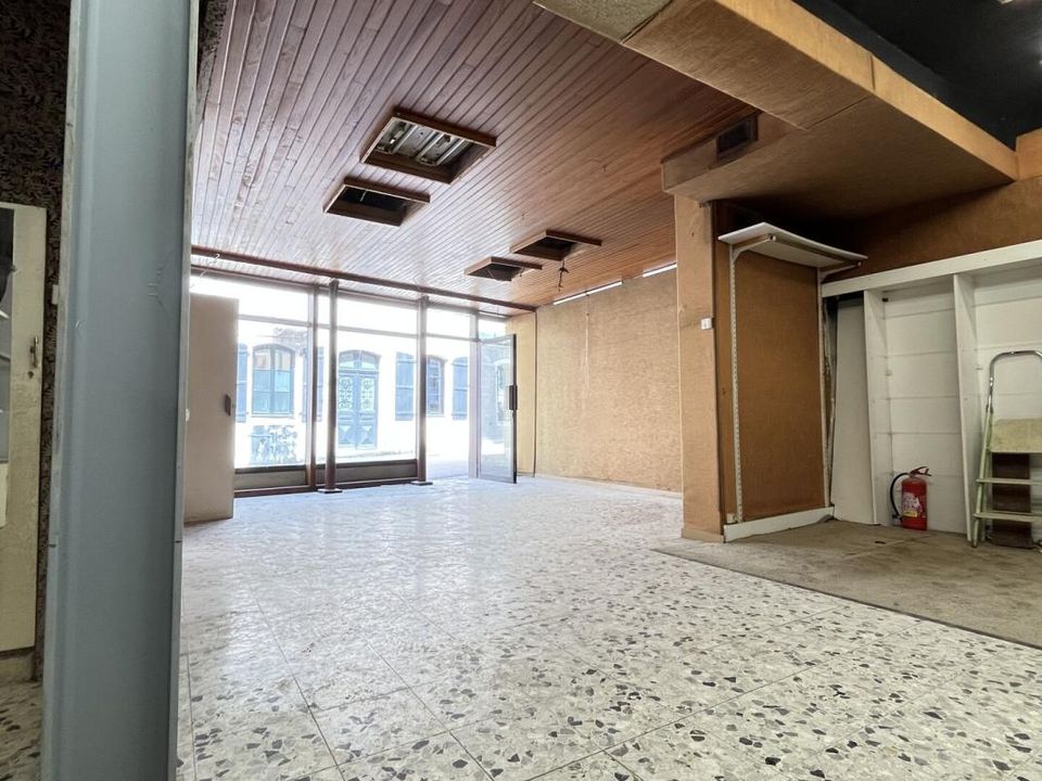 Propriedade comercial em Luzy, Nievre - foto 2