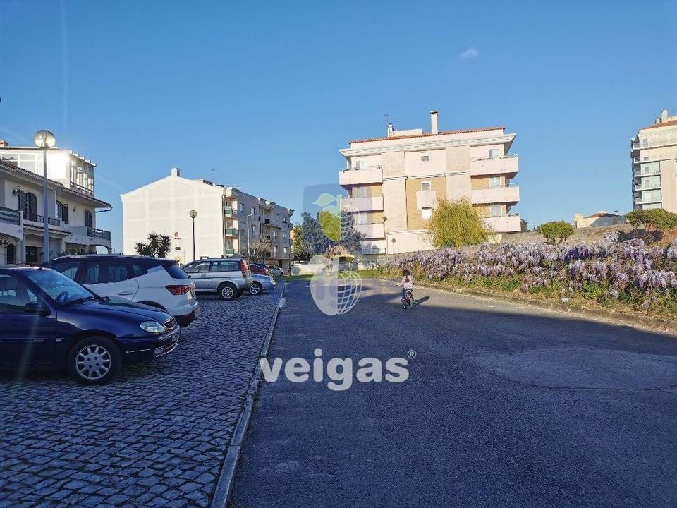 Helårsgrund i Caldas da Rainha, Leiria - foto 1