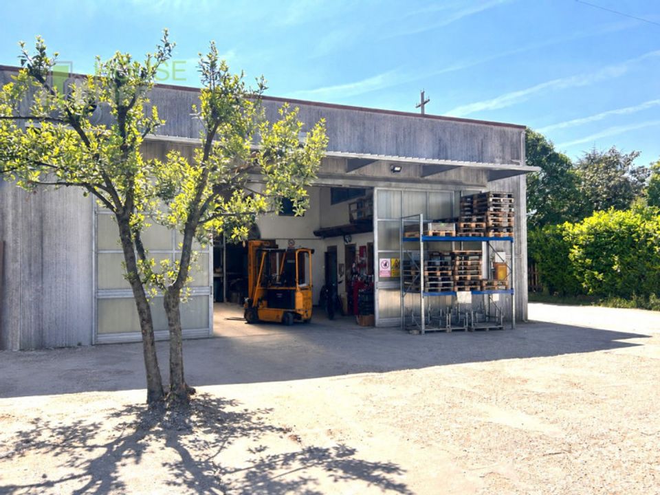 Erhvervsejendom i Thiene, Vicenza - foto 3