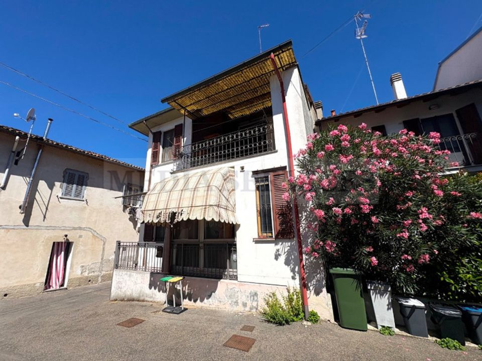 Villa in Sannazzaro de Burgondi, Pavia - foto 4