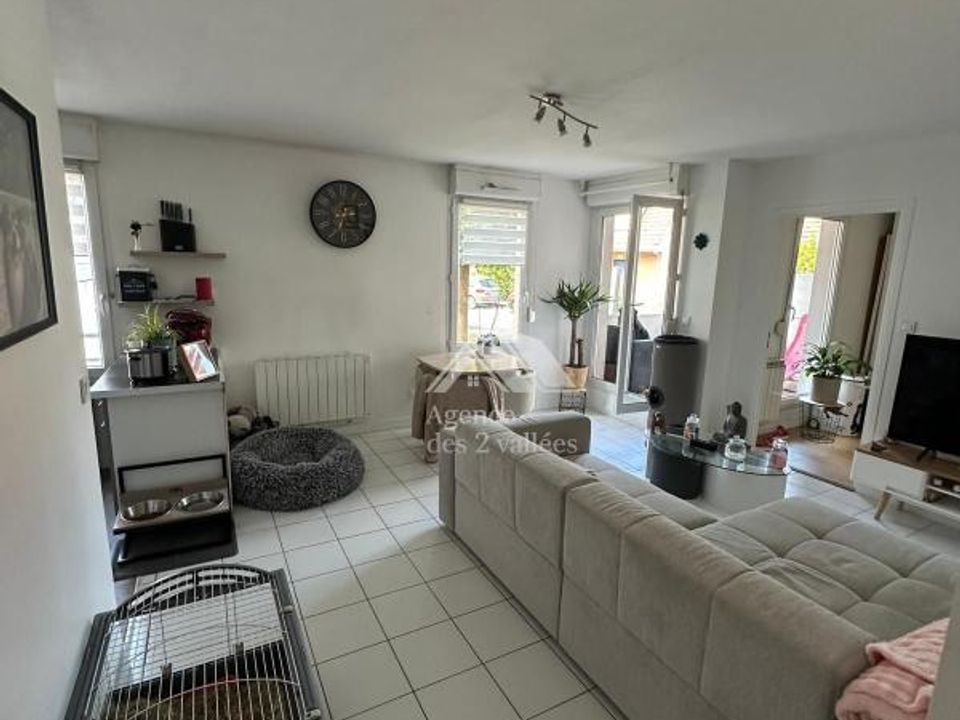 Lejlighed i Margny-les-Compiegne, Oise - foto 1