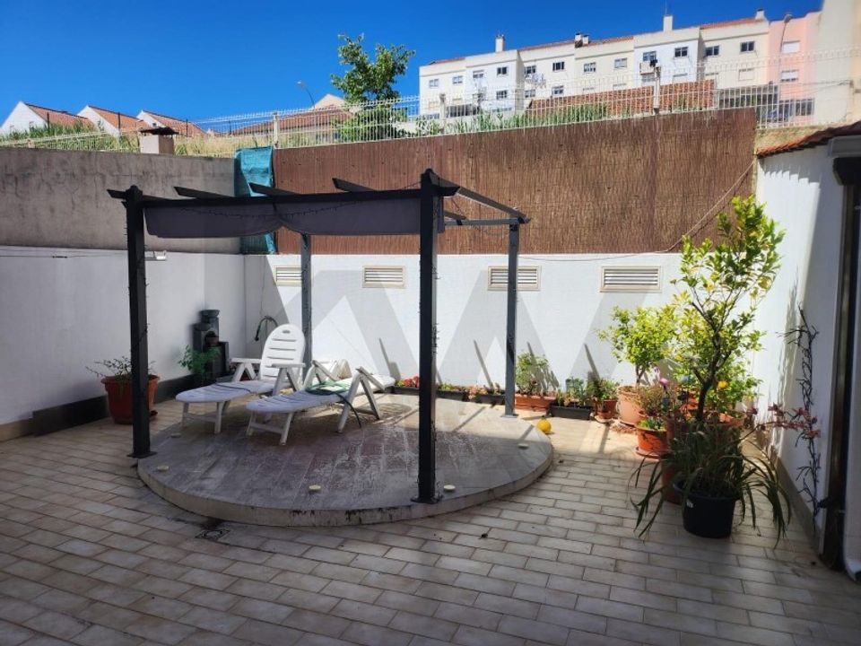 Lejlighed i Amadora, Lisbon - foto 1
