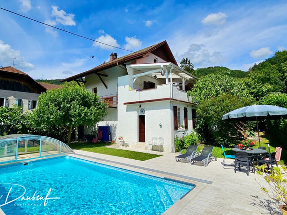Villa en Cluses, Haute-Savoie - foto 2