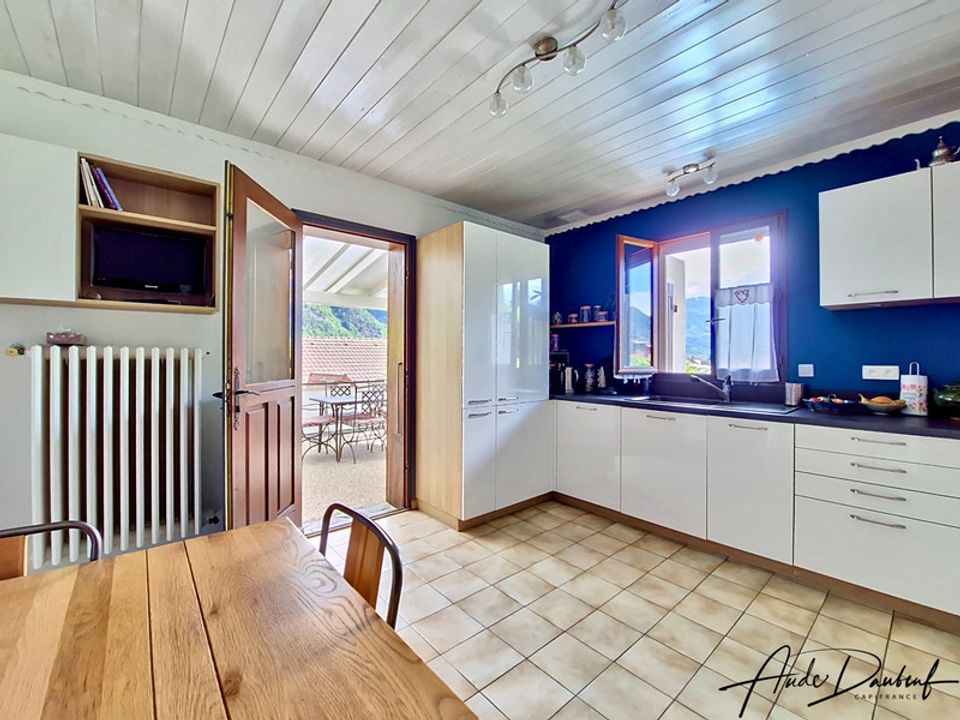 Villa en Cluses, Haute-Savoie - foto 4