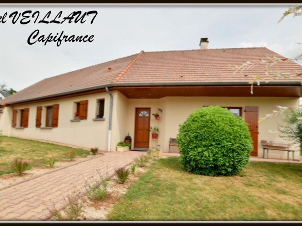 Villa a Toulon-sur-Allier, Allier - foto 1