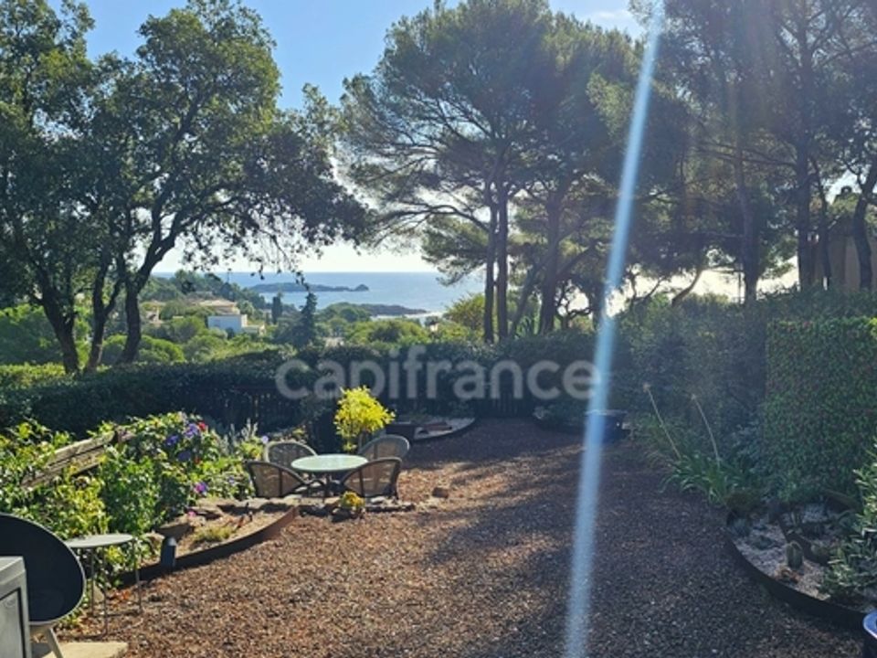 Villa i Saint-Raphael, Var - foto 1