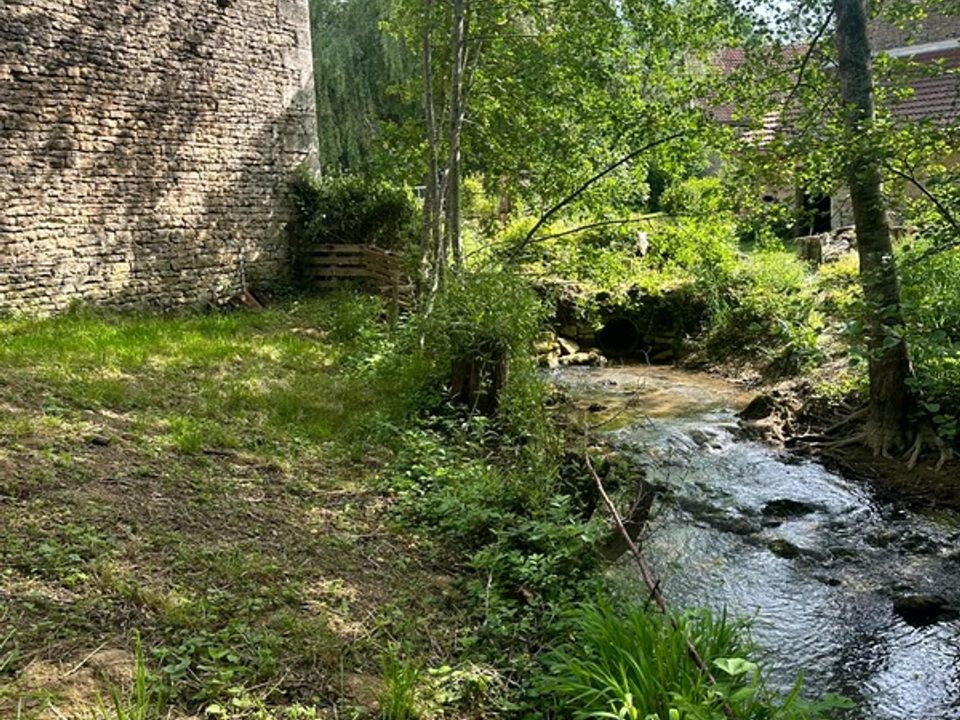 Gårdshus i Mont-Saint-Jean, Cote-d'Or - bilde 5