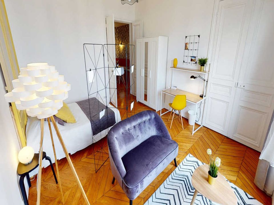 Apartment in Paris, Paris - photo 5