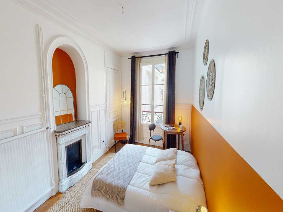Apartment in Paris, Paris - photo 4