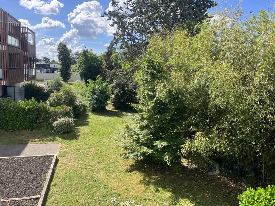 Apartamento em Meyzieu, Rhone - foto 1
