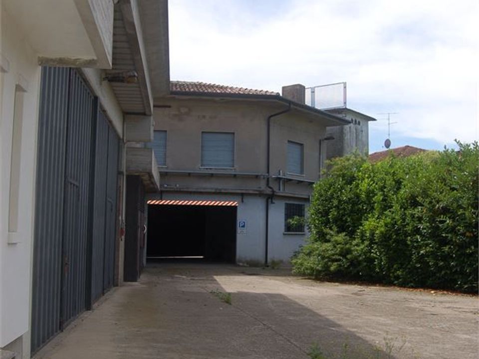 Commercieel vastgoed in Ronco all'Adige, Verona - foto 2