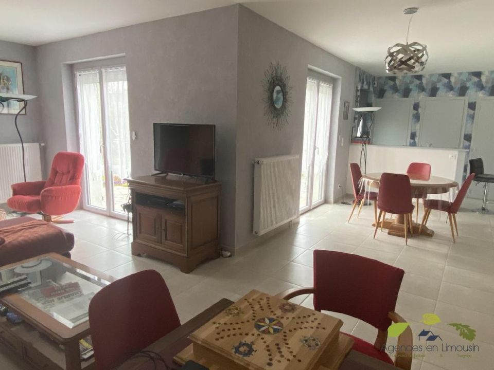 Villa en Peyrat-le-Chateau, Haute-Vienne - foto 3