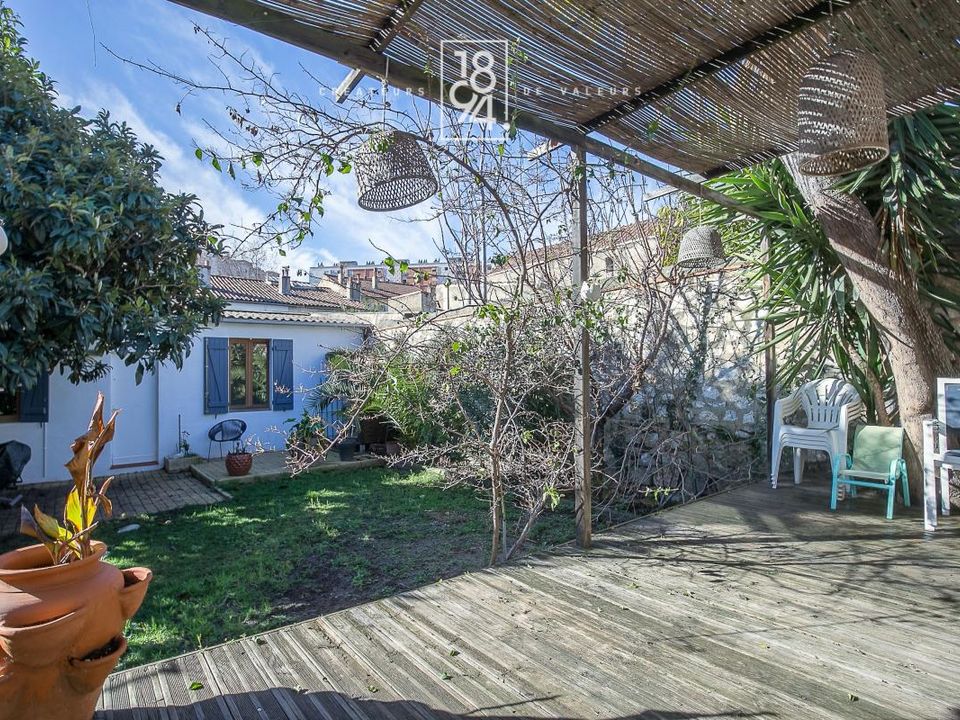 Byhus i Marseille, Bouches-du-Rhone - foto 4