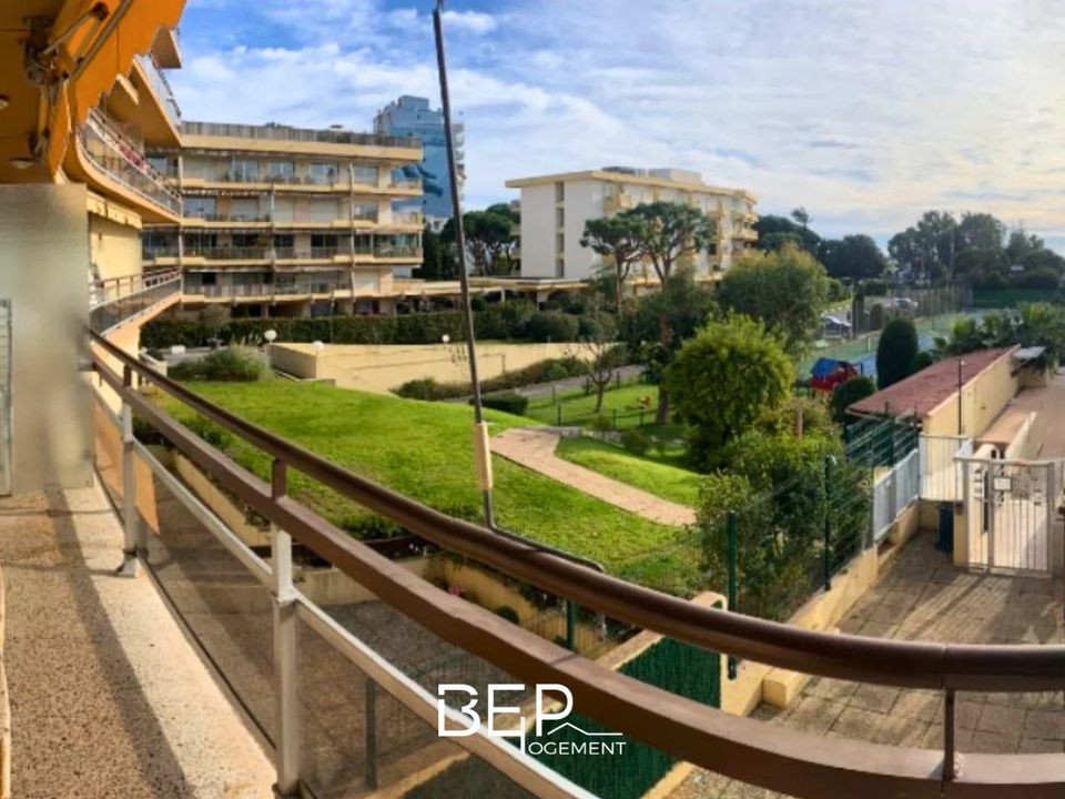 Lejlighed i Saint-Laurent-du-Var, Alpes-Maritimes - foto 1