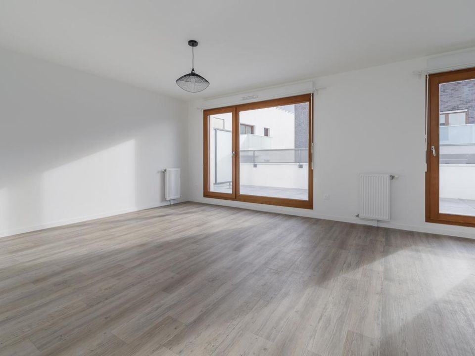 Apartament a Montreuil, Seine-Saint-Denis - foto 2