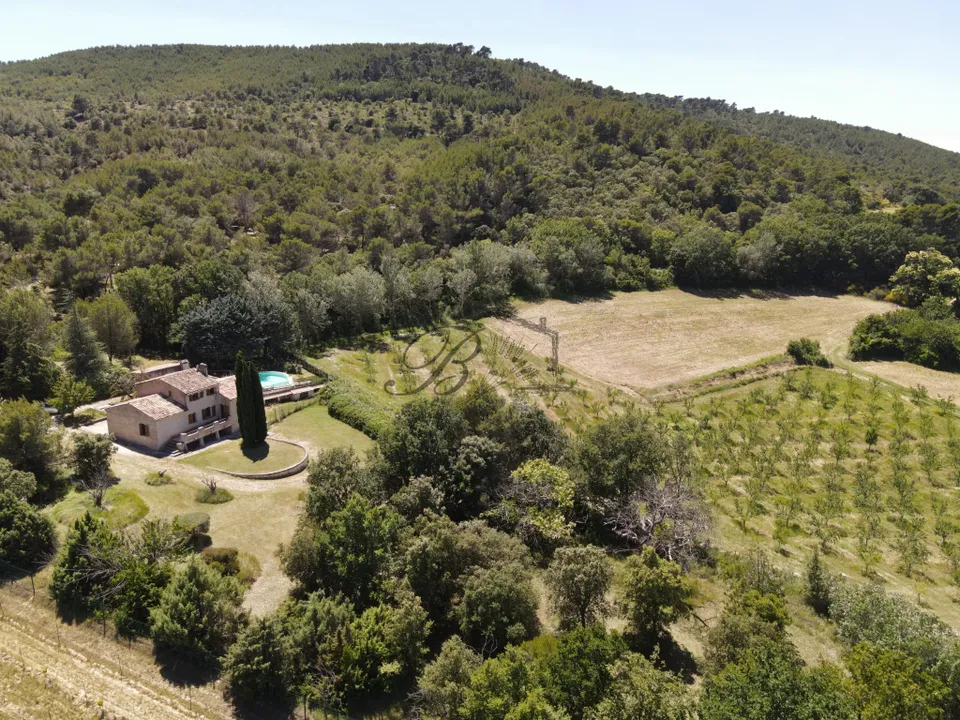 Villa i Grambois, Vaucluse - foto 1